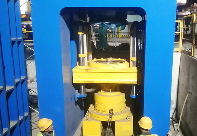 全自動粒子鋼熱壓塊設(shè)備使工業(yè)廢渣、礦業(yè)金屬廢渣資源再利用